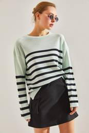 Women's Striped Sweater
