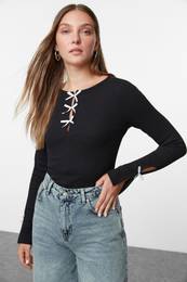 Black Bow and Cut Out Detailed Crew Neck Slim/Fitting Knitted Blouse
