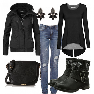 Outfit mit Schwarz Schultertasche Desigual "AUTUMN"