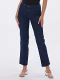 Figurumspielende Mom Jeans image