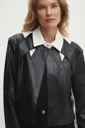 Jakna enska, rna barva