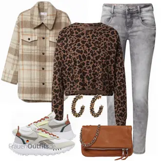 Outfit mit Braun Schmuck HALLHUBER "Toller Look für den Frühling"