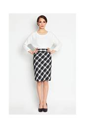 Woman's Skirt A107