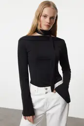Black Shawl Detailed Fitted Stretchy Knitted Blouse