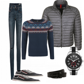 Outfit mit Weiß/Blau Uhr Armani Exchange "Kors"