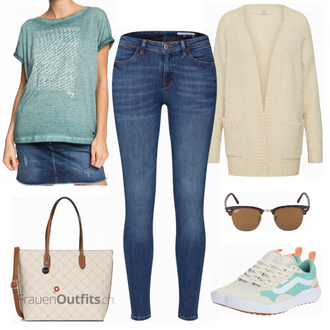 Outfit mit Blau EDC by Esprit "VANS Sneaker"