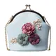 Reeseiy Frauen Pu Leder Blumen Printed Casual Chic Mini Kette Clip Shouder Umhängetasche Shoulder Bag Mädchen Vintage Elegant Festlich Taschen (Color : Hellblau, Size : One Size)