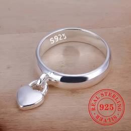 A Lady's Promise Ring With A 3.7g S925 Sterling Silver Heart Pendant Ring, Suitable For And Proposal, A Simple And Elegant Jewelry Gift.