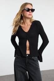 Black Textured Fitted/Body-Sit V-Neck Flexible Knitted Blouse