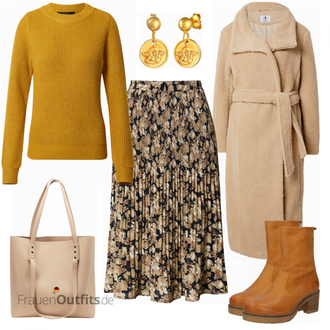 Outfit mit Gelb/Braun Stiefel Apple of Eden "Femininer Alltagslook"
