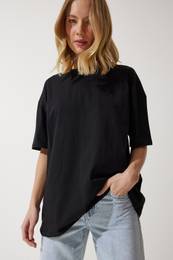 Happiness stanbul Women's Black Crew Neck Basic Oversize Knitted T-Shirt