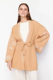 Camel Woven Embroidered Cup & Abaya & Kimono