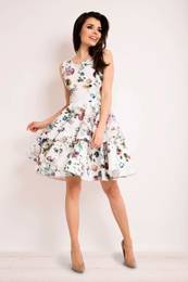 Woman's Dress M126