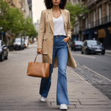 Outfiti s "mom" trapericama i tenisicama image