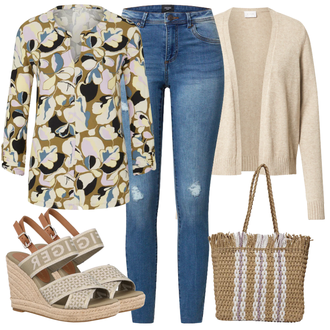 Outfit mit Blau/Hellblau Lederjacke/Ankle Boot/High Waist Jeans/Jeans mit Schlitz/Jeans mit Loch/Push up Jeans/Leather jackets VERO MODA "Casual Business Outfit"