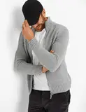 Kuschelige Strickjacken image