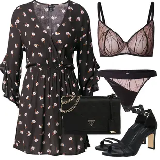 Minimizer Outfit mit Lila/Rosa Bademode Großer Cup undress code "Schickes Sommer Outfit"