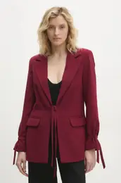 Suknji bordo barva