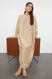 Shiny Piping Detailed Woven Kaftan Dress with Beige Accessories