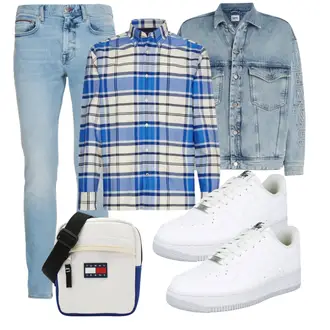 Extravagante Outfit mit Blau/Weiß Leder Sneaker/Sneaker Low/Skateschuh/Schmaler Sneaker Nike Sportswear "Freizeit Outfit"Look: Uni, Esthetische, Bad Taste, Extravagante, Hip Hop, Rap, Skater, Sportlich, Unisex, Classic, Streetwear