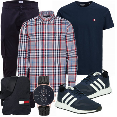 Blau/Schwarz T-Shirt Jack & Jones kombinieren