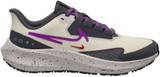Damenbekleidung Nike Federn image