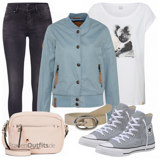 Outfit mit Blau Tigha "Naketano Jacke"