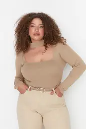 Curve velbloud lmec podrobn pleten svetr