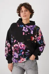 Pulover enska, rna barva, s kapuco
