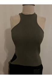 Crew Neck Right Side Laced Undershirt