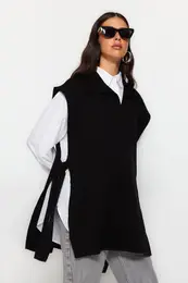 Black Polo pulover za pletenine za vrat z vezanimi detajli