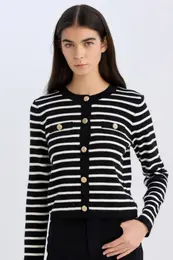 Regular Fit Crew Neck Striped Buttoned Knitwear Cardigan