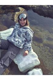 ahika Ercmen X - Batik Look Zippered Plush Hooded Jacket
