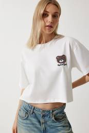 Happiness stanbul Women's Ecru Teddy Bear Embroidered Crop Knitted T-Shirt