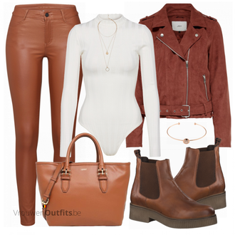 Outfit met roze Sieraad Ted Baker "ESPRIT"