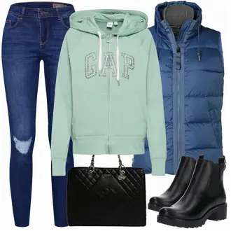 Oversize Kurz Outfit mit Schwarz Chelsea Boot/Lederjacke/Flache Stiefelette/Gummistiefelette About You "MarcoPoloWeste"Look: Uni, Schick, Edel, Coole, Oversize, Techno, Unisex, Wetlook